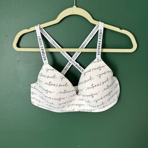 Victoria’s Secret 36D bra
